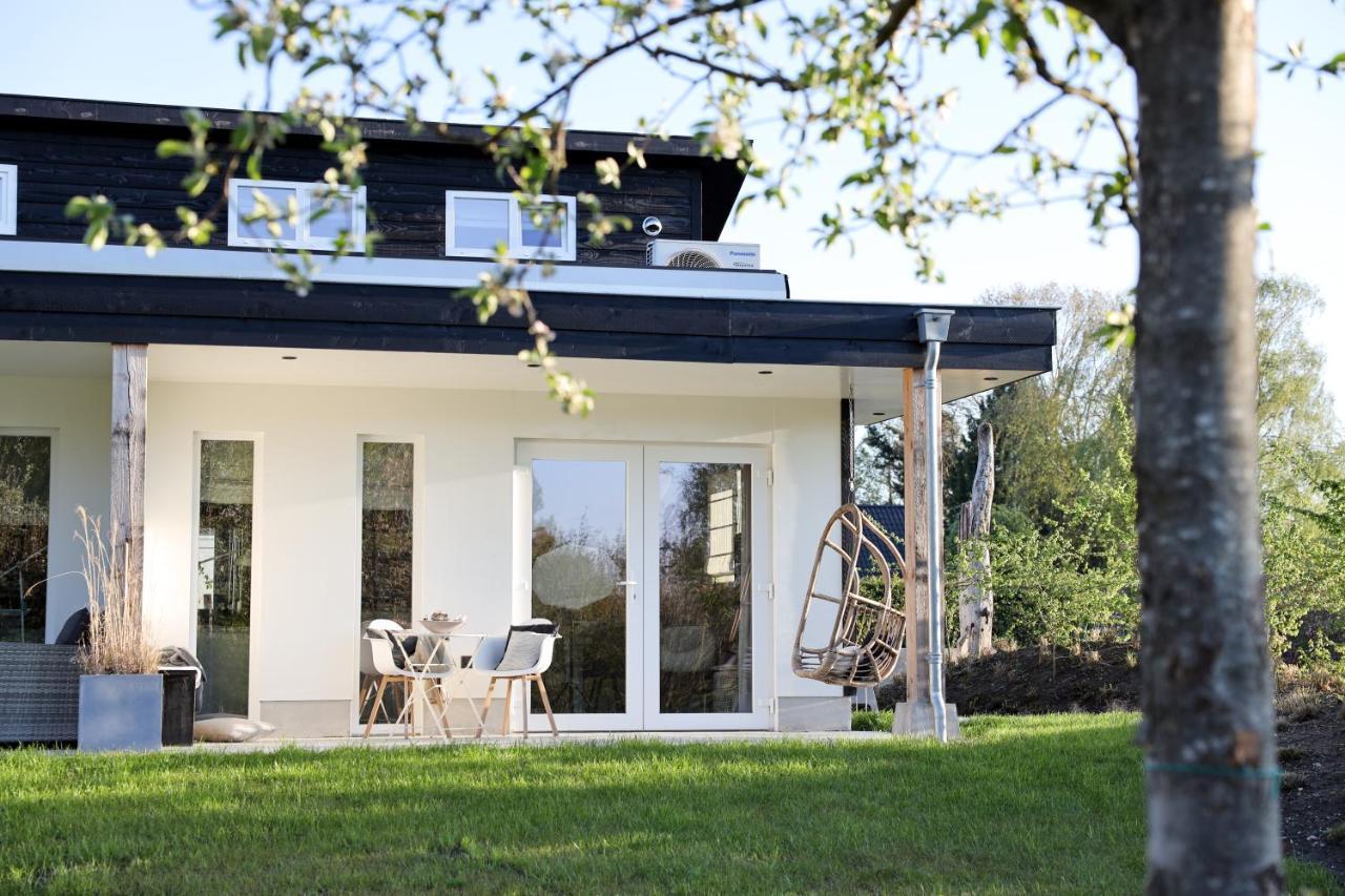 Stijlvol Huisje Met Veranda! Tuynloodz A Beers  Ngoại thất bức ảnh